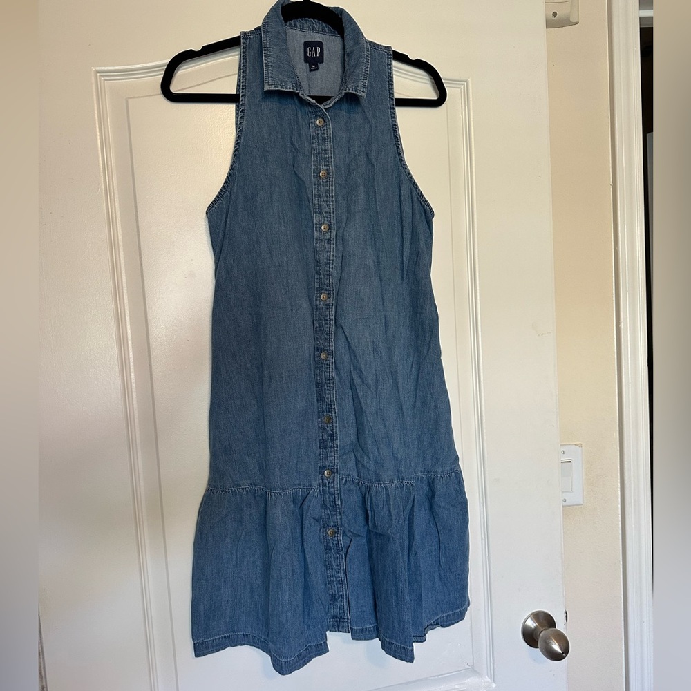 Gap Blue Denim Chambray shirt dress